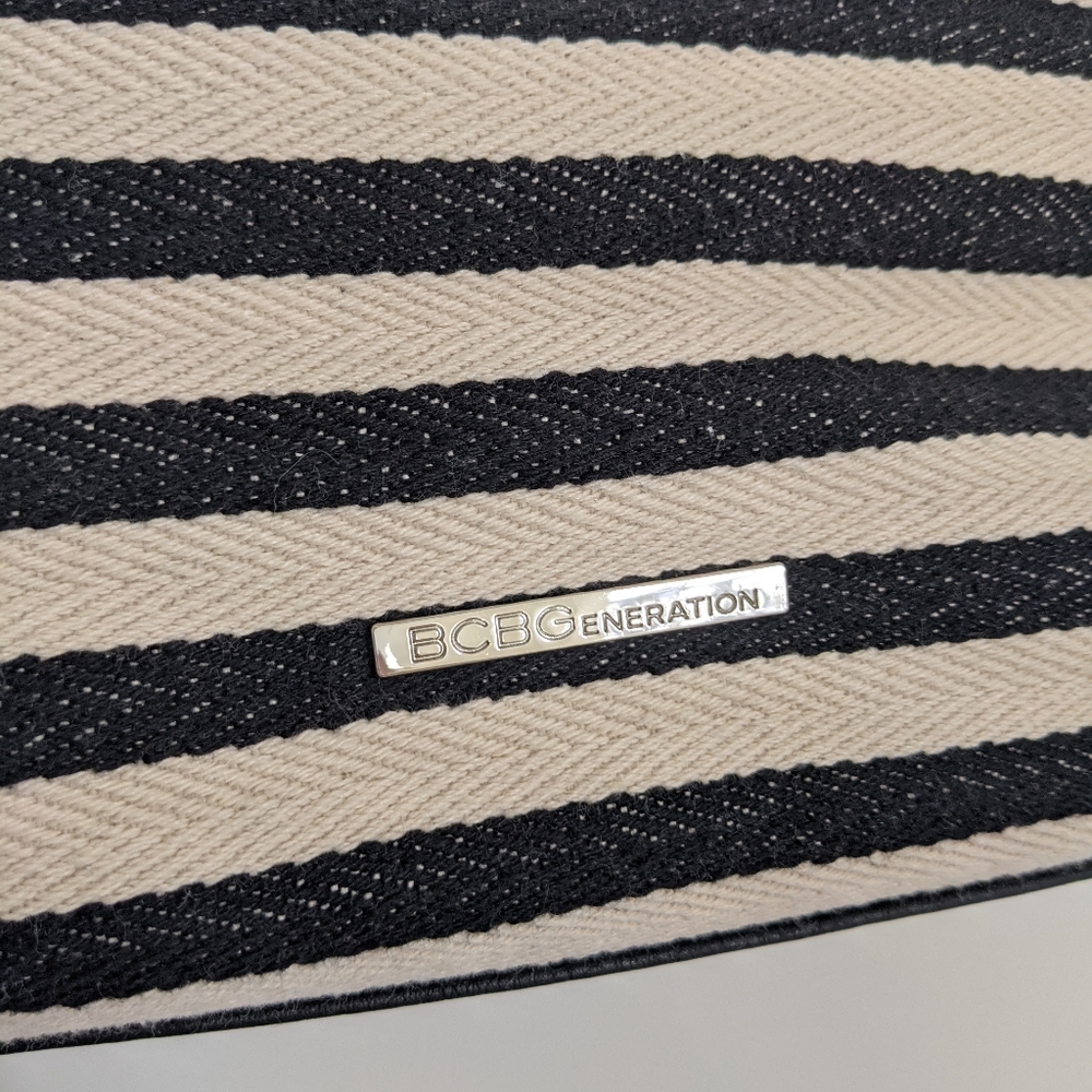 BCBG Generation Purse - Picture 2 of 2